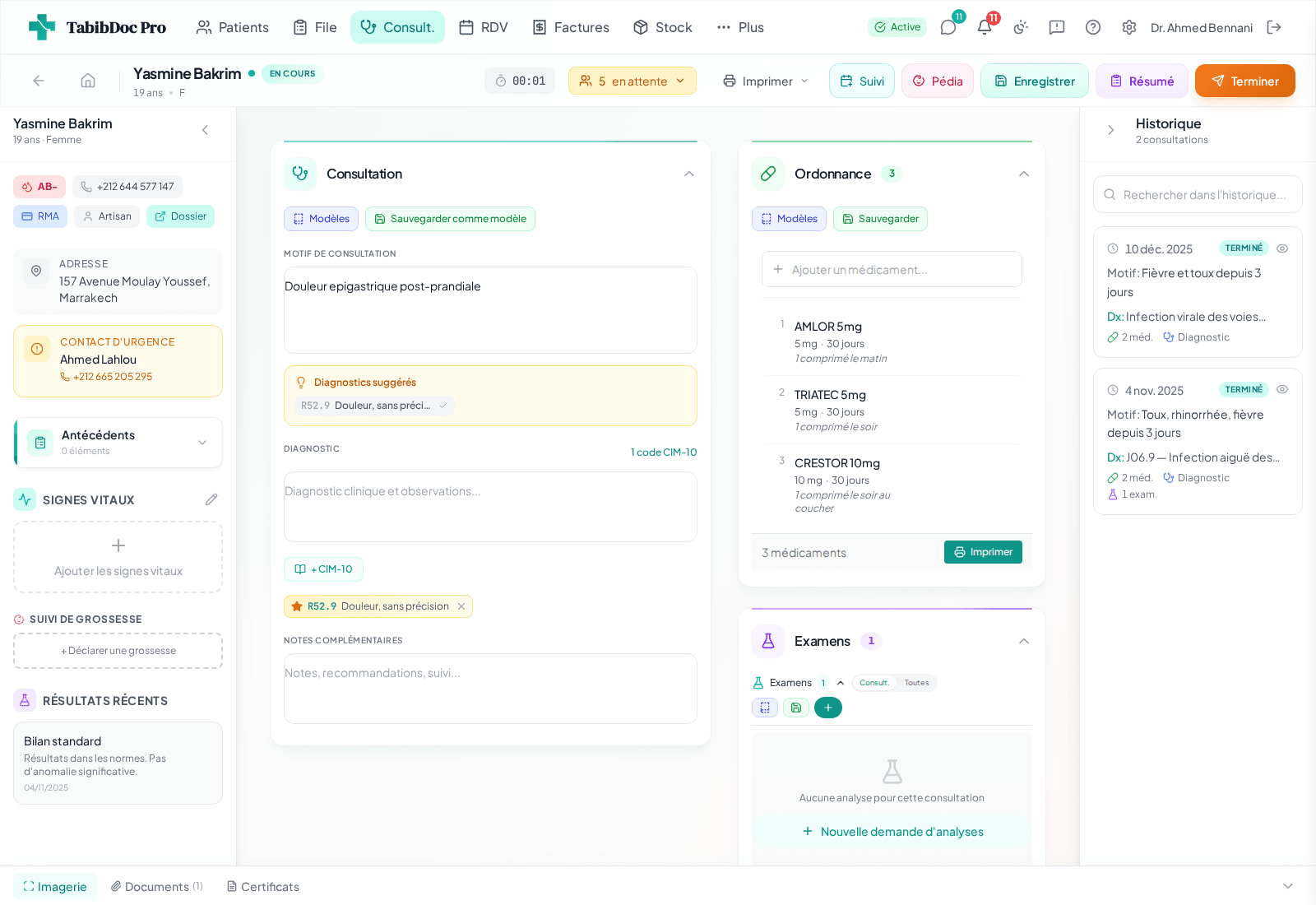 Interface TabibDoc Pro montrant une consultation détaillée avec ordonnance, historique patient et documents médicaux